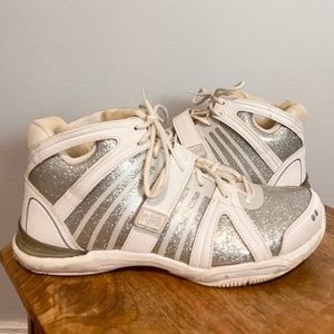 Ryka Tenacity Sparkly Cross Trainer Shoes Sneakers 7.5